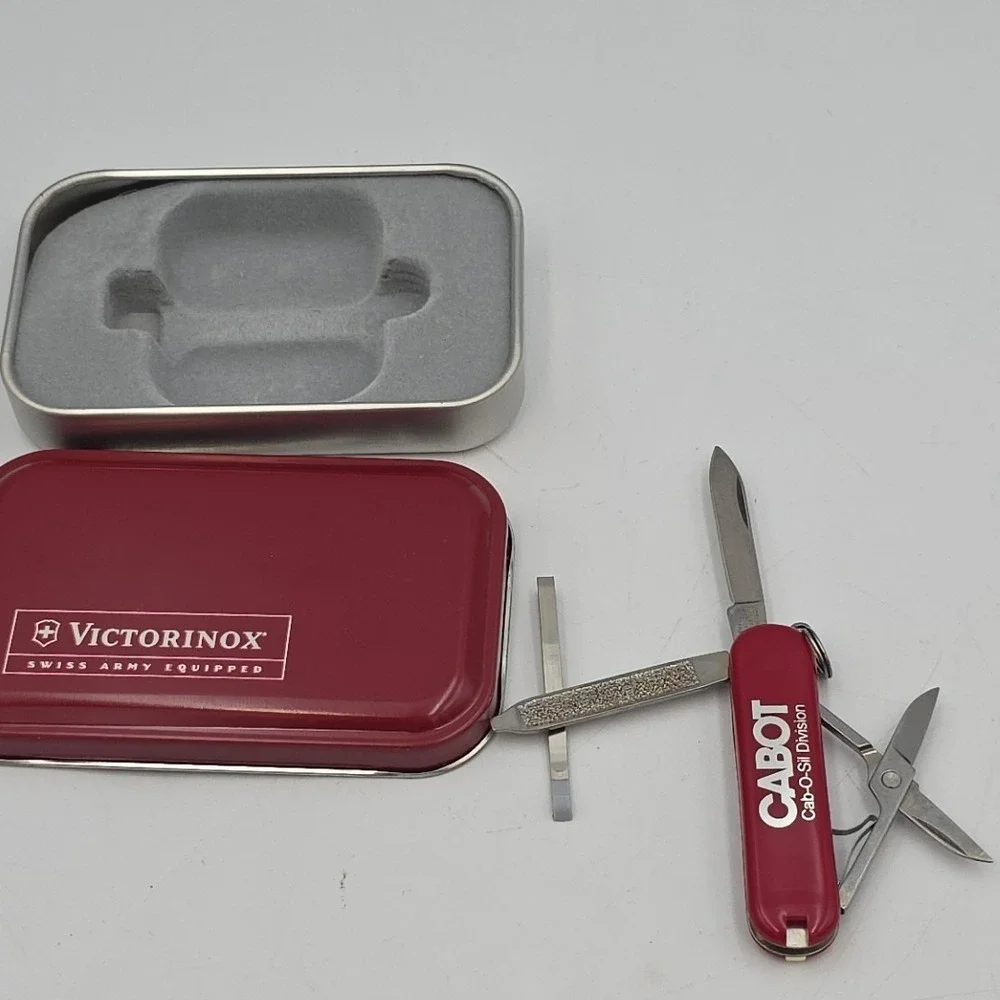 Victorinox Officer Suisse Swiss Army Knife Multi Tool CABOT Red New In Box